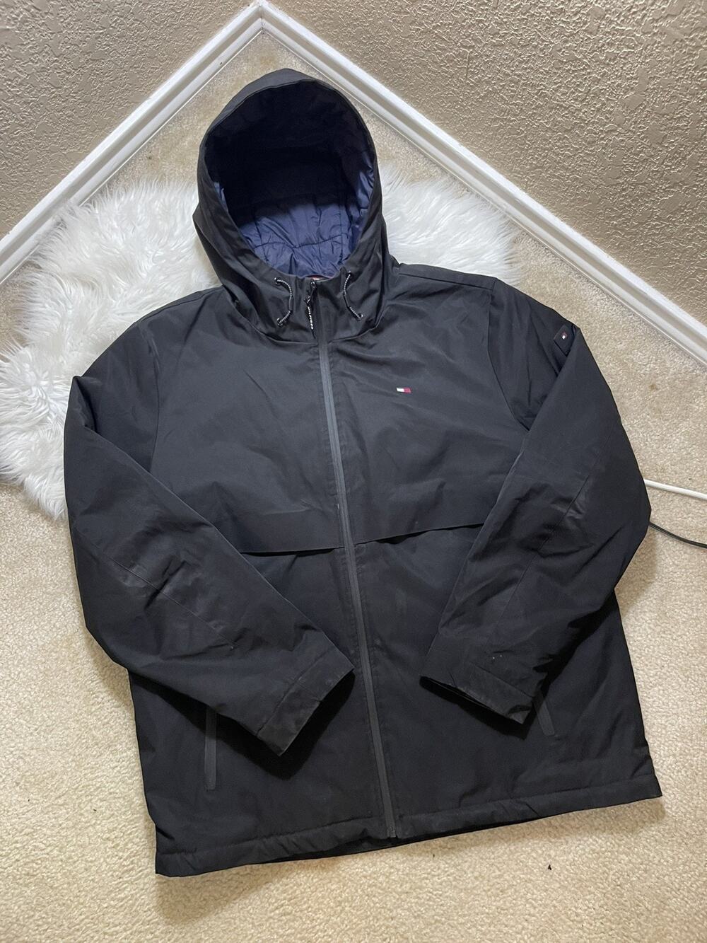 Tommy Hilfiger Windbreaker Jacket Mens XL Black Stretch Hooded Water Resistant